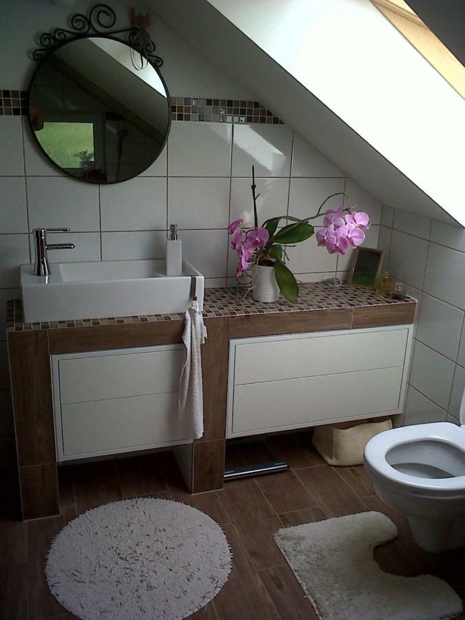 Walnut Apartment With Sauna And Pond Topolcany Luaran gambar
